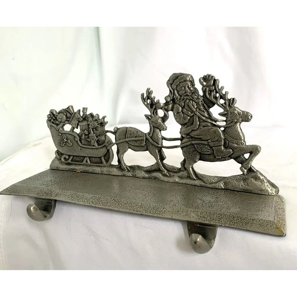 Santa Claus Sleigh Reindeer Stocking Holder Heavy Metal Christmas Mantle Decor